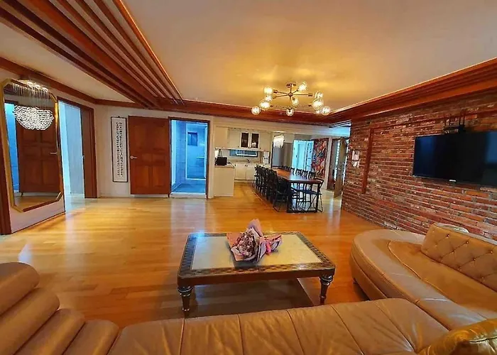 Eco House *